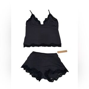 SKIMS Black Onyx TRIANGLE CAMI AND BOY SHORT SET Size Medium